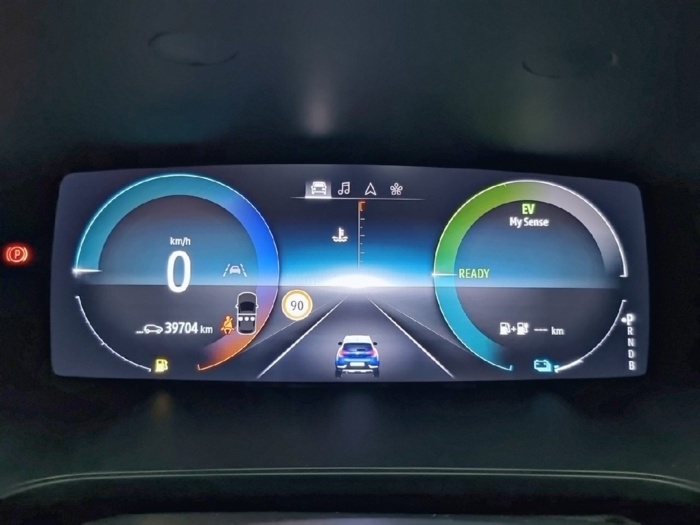 Renault Captur E-TECH PHEV 160 Fast Track 118 kW (160 CV) - foto 8 de Renault Captur Renault Captur E-TECH PHEV 160 Fast Track 118 kW (160 CV) - foto 8 de Renault Captur