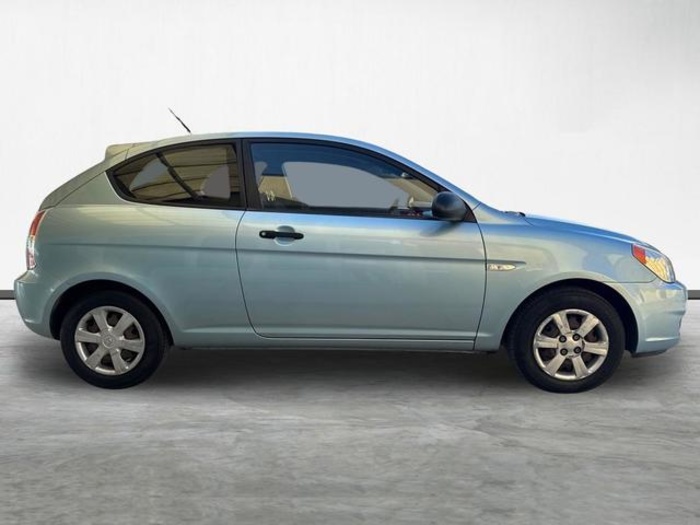 HyundaiAccent 1.4 GL 71 kW (97 CV) Vehículo usado en Barcelona - 3 HyundaiAccent 1.4 GL 71 kW (97 CV) Vehículo usado en Barcelona - 3
