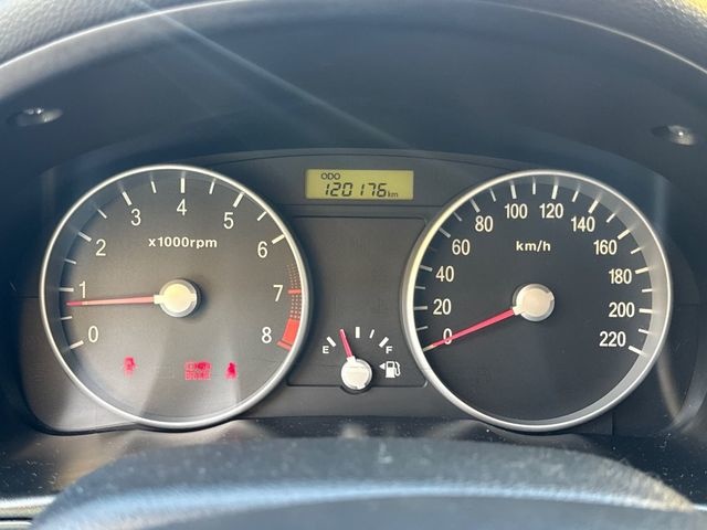 HyundaiAccent 1.4 GL 71 kW (97 CV) Vehículo usado en Barcelona - 13