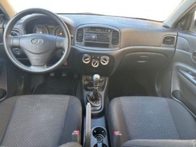 Hyundai Accent 1.4 GL 71 kW (97 CV) Hyundai Accent 1.4 GL 71 kW (97 CV)