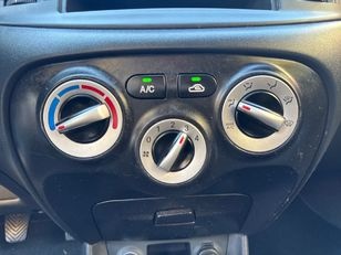 Hyundai Accent 1.4 GL 71 kW (97 CV)