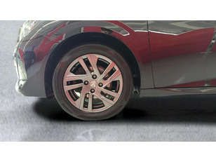 Peugeot 208 PureTech 100 Active Pack EAT8 75 kW (100 CV)