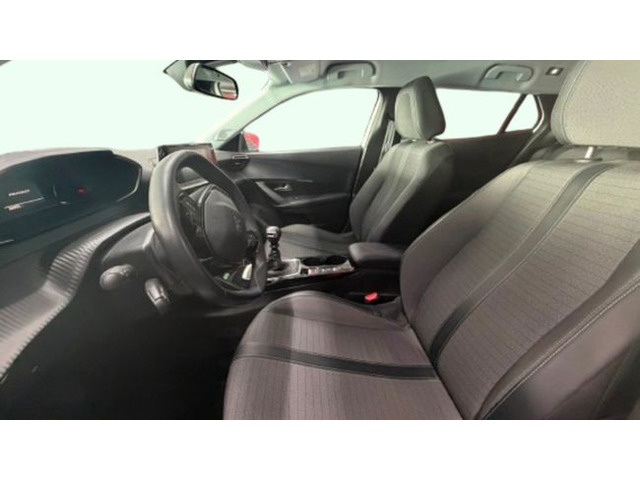 Peugeot2008 BlueHDi 110 Allure 81 kW (110 CV) Vehículo usado en Barcelona - 7