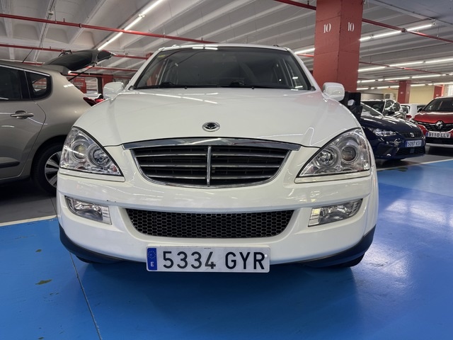 SsangyongKyron 200 XDI Limited 101 kW (138 CV) Vehículo usado en Barcelona - 1