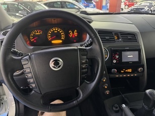 Ssangyong Kyron 200 XDI Limited 101 kW (138 CV)