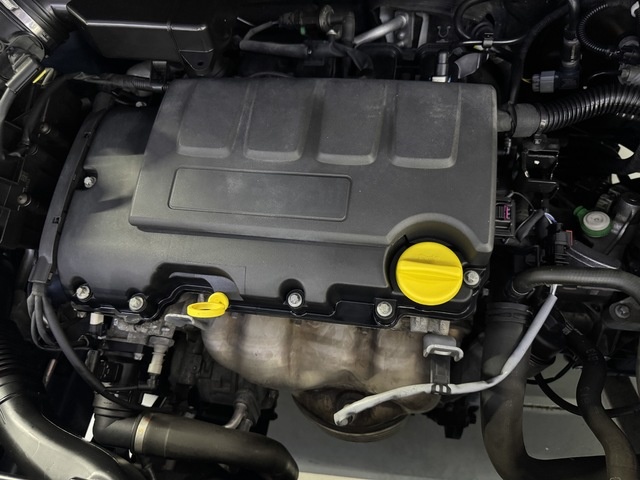 OpelCorsa 1.4 Selective 66 kW (90 CV) Vehículo usado en Barcelona - 24