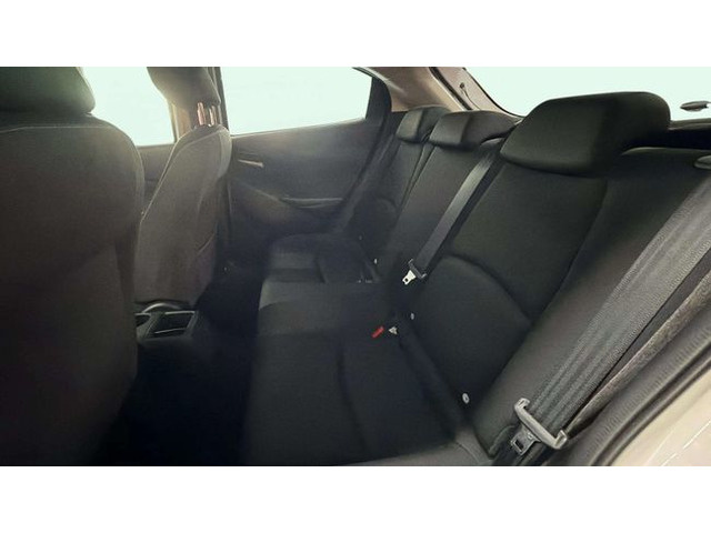 MazdaMazda 2 1.5 e-SKYACTIV G Center-Line 66 kW (90 CV) Vehículo usado en Barcelona - 10