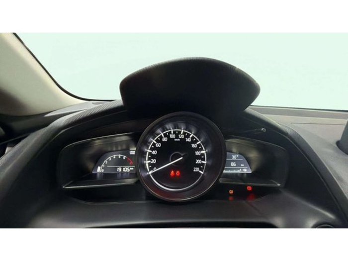 MazdaMazda 2 1.5 e-SKYACTIV G Center-Line 66 kW (90 CV) Vehículo usado en Barcelona - 14 MazdaMazda 2 1.5 e-SKYACTIV G Center-Line 66 kW (90 CV) Vehículo usado en Barcelona - 14