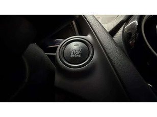 Mazda Mazda 2 1.5 e-SKYACTIV G Center-Line 66 kW (90 CV)