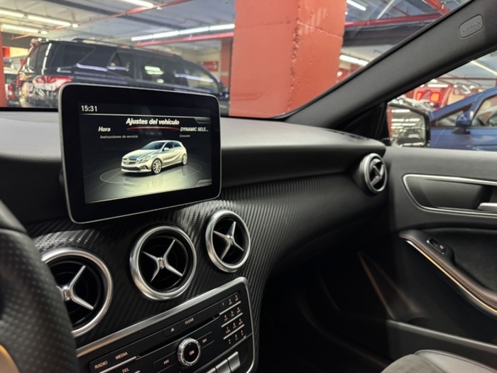 Mercedes-BenzClase A 200 d 100 kW (136 CV) Vehículo usado en Barcelona - 20 Mercedes-BenzClase A 200 d 100 kW (136 CV) Vehículo usado en Barcelona - 20