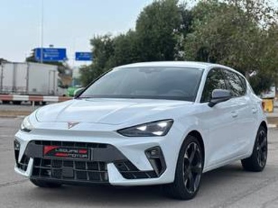 CUPRA León 1.5 eTSI DSG 110 kW (150 CV) CUPRA León 1.5 eTSI DSG 110 kW (150 CV)