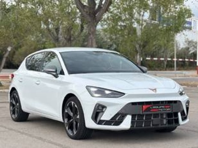 CUPRA León 1.5 eTSI DSG 110 kW (150 CV) CUPRA León 1.5 eTSI DSG 110 kW (150 CV)