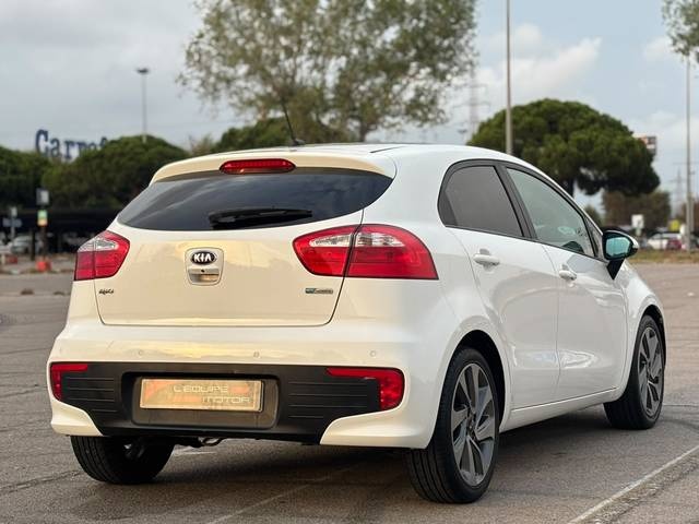KiaRio 1.2 CVVT Drive 62 kW (84 CV) Vehículo usado en Barcelona - 4