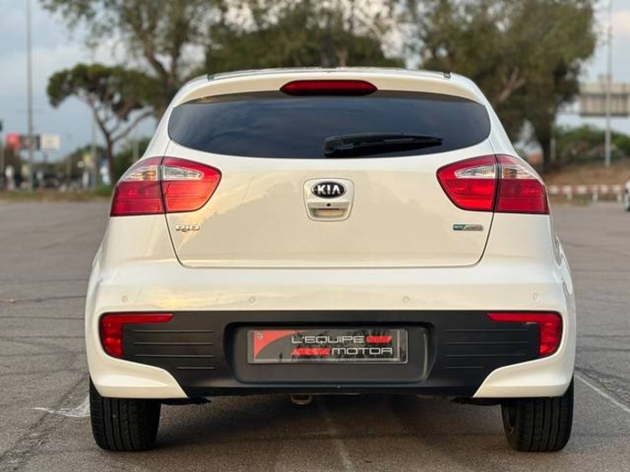 KiaRio 1.2 CVVT Drive 62 kW (84 CV) Vehículo usado en Barcelona - 5 KiaRio 1.2 CVVT Drive 62 kW (84 CV) Vehículo usado en Barcelona - 5