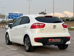 Kia Rio 1.2 CVVT Drive 62 kW (84 CV)
