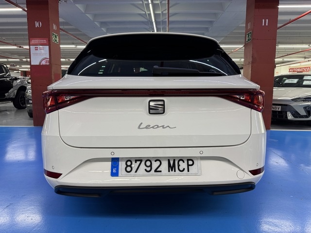 SEATLeón ST 1.0 TSI S&S Style XS 81 kW (110 CV) Vehículo usado en Barcelona - 8
