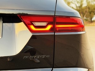 Jaguar E-PACE 1.5 PHEV R-Dynamic S 4WD Auto 227 kW (309 CV)