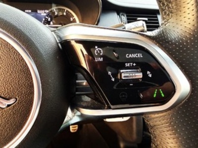 Jaguar E-PACE 1.5 PHEV R-Dynamic S 4WD Auto 227 kW (309 CV) Jaguar E-PACE 1.5 PHEV R-Dynamic S 4WD Auto 227 kW (309 CV)
