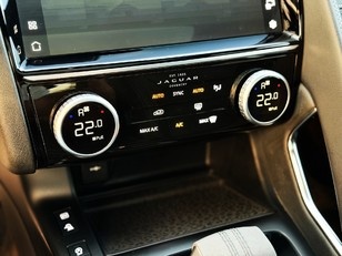 Jaguar E-PACE 1.5 PHEV R-Dynamic S 4WD Auto 227 kW (309 CV)