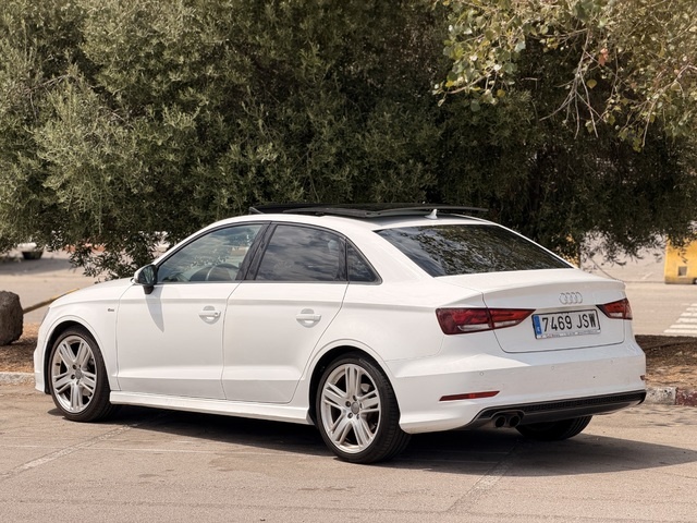 AudiA3 Sedan S line edition 1.4 TFSI CoD ultra 110 kW (150 CV) S tronic Vehículo usado en Barcelona - 4