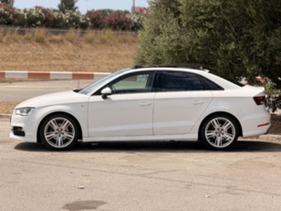 Audi A3 Sedan S line edition 1.4 TFSI CoD ultra 110 kW (150 CV) S tronic Audi A3 Sedan S line edition 1.4 TFSI CoD ultra 110 kW (150 CV) S tronic
