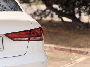 Audi A3 Sedan S line edition 1.4 TFSI CoD ultra 110 kW (150 CV) S tronic