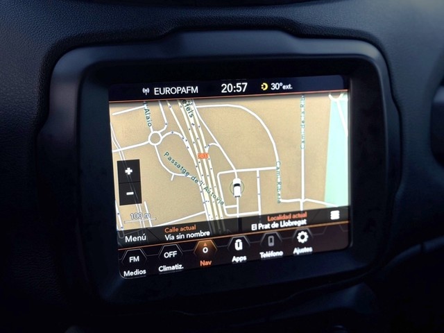 JeepRenegade 2.0 Multijet Night Eagle 4x4 103 kW (140 CV) Vehículo usado en Barcelona - 17