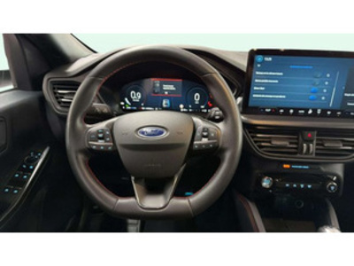 Ford Kuga 1.5 EcoBoost ST-Line 110 kW (150 CV) Ford Kuga 1.5 EcoBoost ST-Line 110 kW (150 CV)