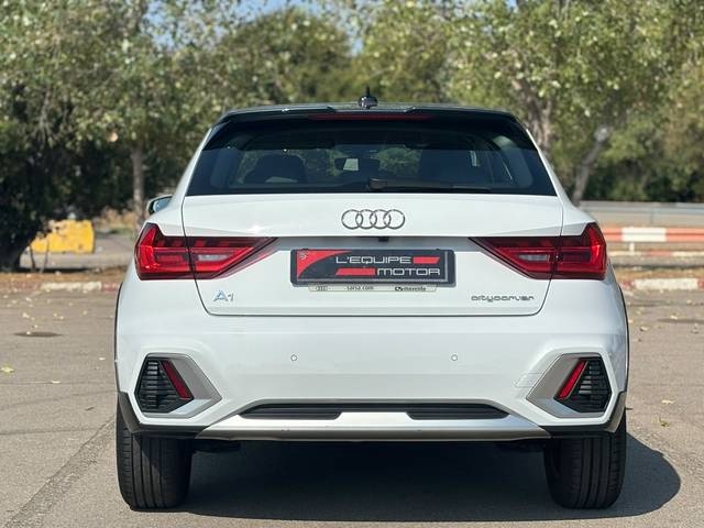 AudiA1 Citycarver 30 TFSI 81 kW (110 CV) S tronic Vehículo usado en Barcelona - 5