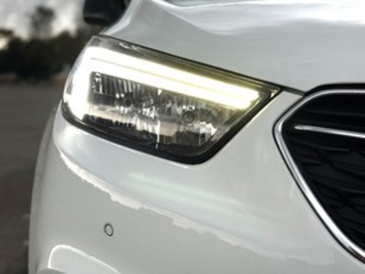 Opel Mokka X 1.4 Turbo S&S Color Edition 4X2 103 kW (140 CV) Opel Mokka X 1.4 Turbo S&S Color Edition 4X2 103 kW (140 CV)