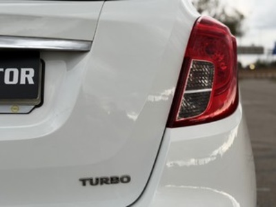 Opel Mokka X 1.4 Turbo S&S Color Edition 4X2 103 kW (140 CV) Opel Mokka X 1.4 Turbo S&S Color Edition 4X2 103 kW (140 CV)
