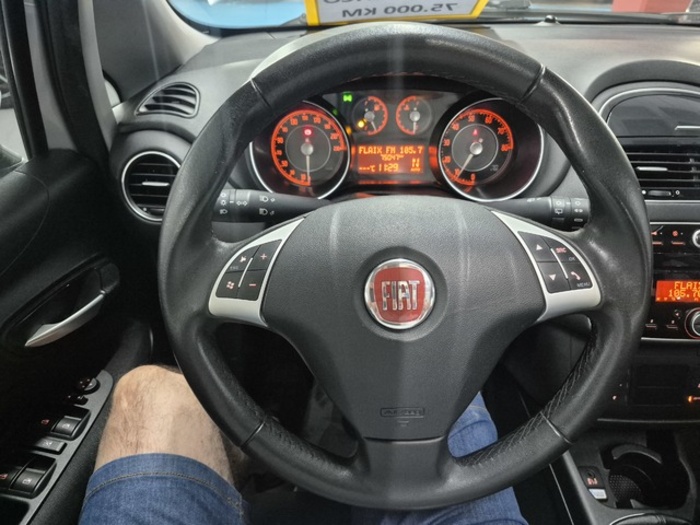 FiatPunto 1.4 8v S&S Lounge 57 kW (77 CV) Vehículo usado en Barcelona - 14 FiatPunto 1.4 8v S&S Lounge 57 kW (77 CV) Vehículo usado en Barcelona - 14