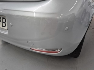 Fiat Punto 1.4 8v S&S Lounge 57 kW (77 CV) Fiat Punto 1.4 8v S&S Lounge 57 kW (77 CV)