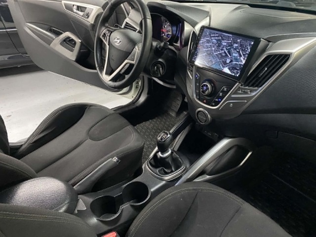 HyundaiVeloster 1.6 GDI 103 kW (140 CV) Vehículo usado en Barcelona - 28