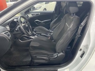 Hyundai Veloster 1.6 GDI 103 kW (140 CV)