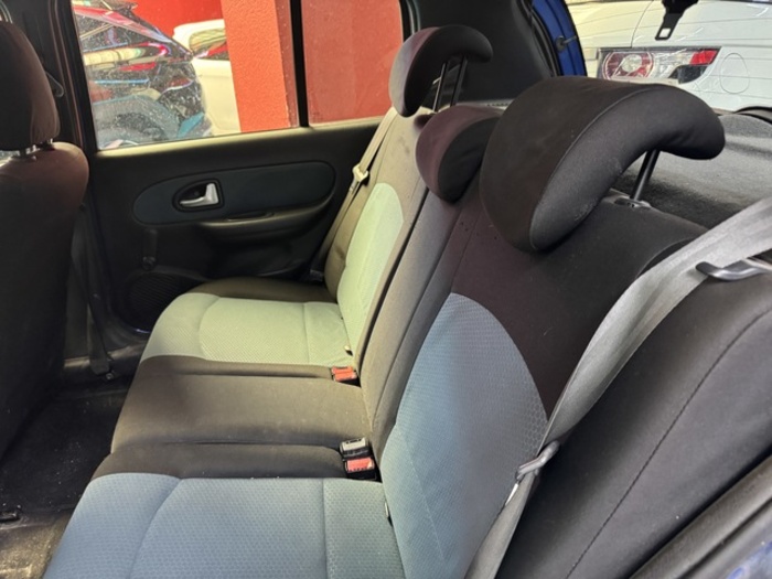 RenaultClio Dynamique dCi 50 kW (70 CV) Vehículo usado en Barcelona - 5 RenaultClio Dynamique dCi 50 kW (70 CV) Vehículo usado en Barcelona - 5