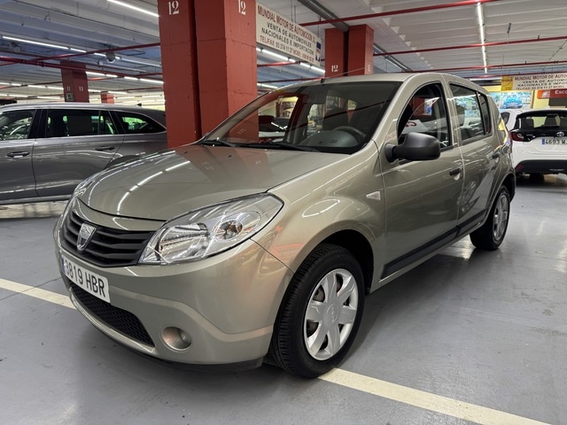 DaciaSandero 1.2 16v Base 55 kW (75 CV) Vehículo usado en Barcelona - 3