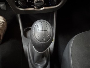 Dacia Sandero 1.2 16v Base 55 kW (75 CV)