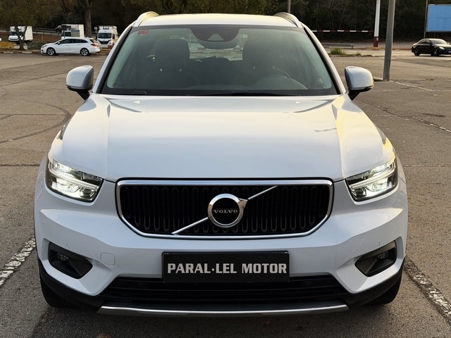 VolvoXC40 T3 Momentum Pro Auto 120 kW (163 CV) Vehículo usado en Barcelona - 5