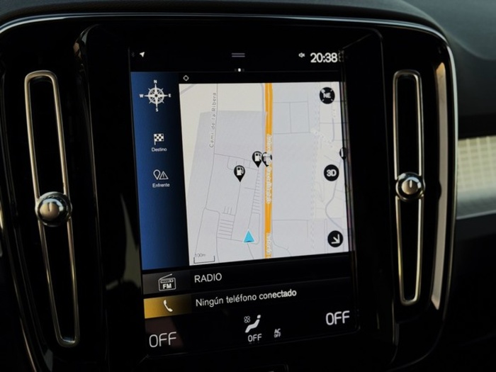 VolvoXC40 T3 Momentum Pro Auto 120 kW (163 CV) Vehículo usado en Barcelona - 20 VolvoXC40 T3 Momentum Pro Auto 120 kW (163 CV) Vehículo usado en Barcelona - 20