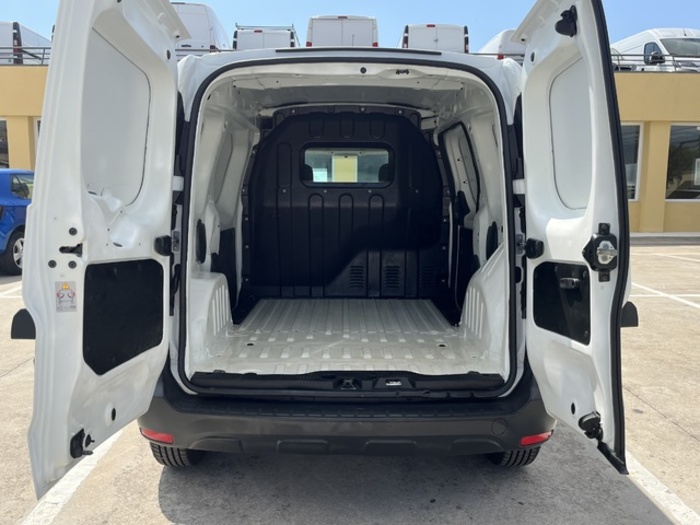 DaciaDokker Van Essential dCi 66 kW (90 CV) Vehículo usado en Barcelona - 6 DaciaDokker Van Essential dCi 66 kW (90 CV) Vehículo usado en Barcelona - 6