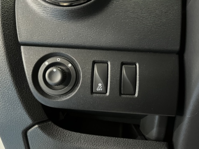 DaciaDokker Van Essential dCi 66 kW (90 CV) Vehículo usado en Barcelona - 11 DaciaDokker Van Essential dCi 66 kW (90 CV) Vehículo usado en Barcelona - 11
