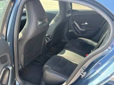 Mercedes-Benz Clase A 180 100 kW (136 CV) Mercedes-Benz Clase A 180 100 kW (136 CV)