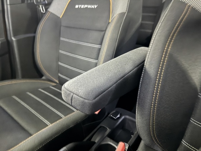 DaciaSandero Stepway Essential TCe 74 kW (100 CV) Vehículo usado en Barcelona - 21 DaciaSandero Stepway Essential TCe 74 kW (100 CV) Vehículo usado en Barcelona - 21