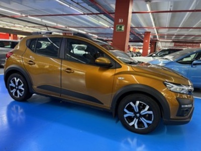 Dacia Sandero Stepway Essential TCe 74 kW (100 CV) Dacia Sandero Stepway Essential TCe 74 kW (100 CV)