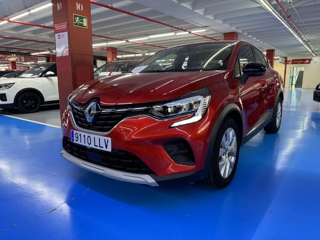 RenaultCaptur Zen TCe 74 kW (100 CV) GLP Vehículo usado en Barcelona - 2