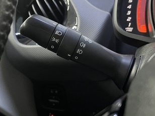 Peugeot 108 1.0 VTi Allure ETG5 53 kW (72 CV)
