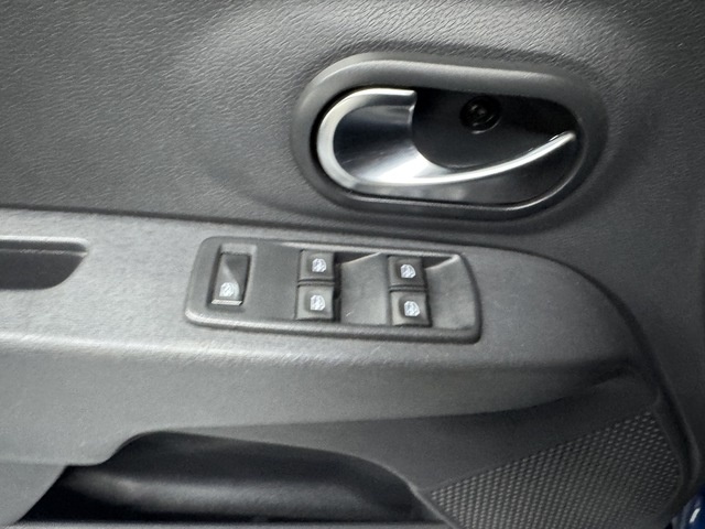 DaciaLodgy Laureate TCe 85 kW (115 CV) Vehículo usado en Barcelona - 7