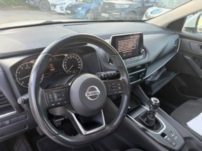 Nissan Qashqai DIG-T 140 mHEV Acenta 4x2 103 kW (140 CV) Nissan Qashqai DIG-T 140 mHEV Acenta 4x2 103 kW (140 CV)