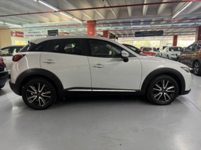 Mazda CX-3 2.0 SKYACTIV GE Luxury 2WD 88 kW (120 CV) Mazda CX-3 2.0 SKYACTIV GE Luxury 2WD 88 kW (120 CV)